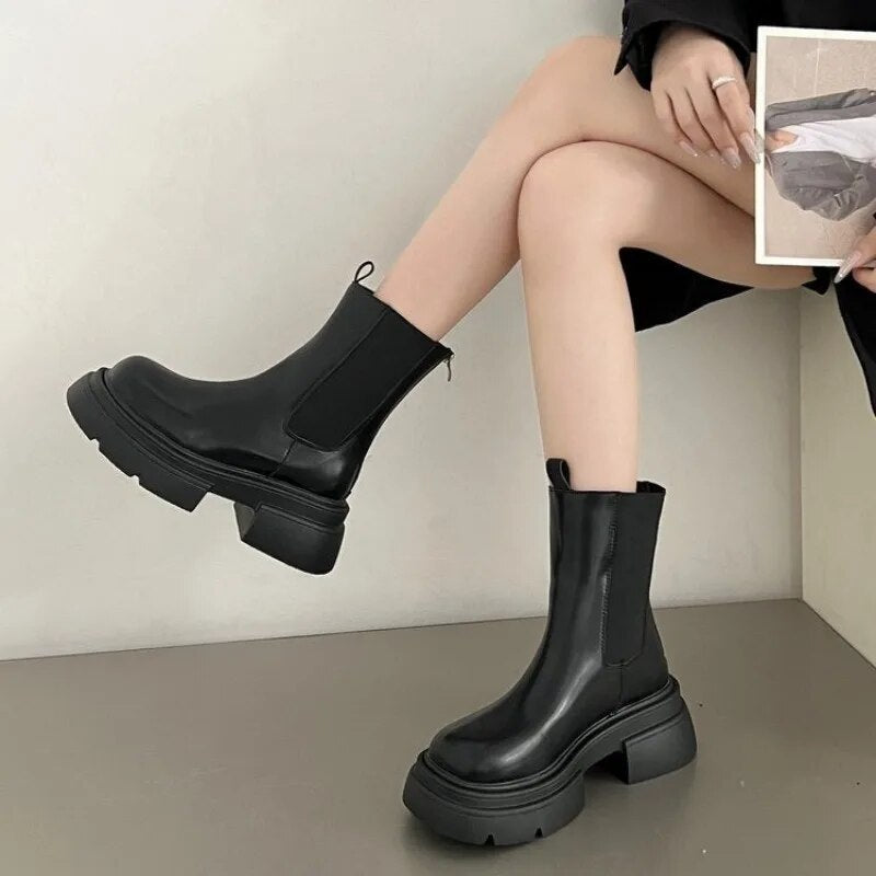 Schwarze wasserdichte Stiefeletten aus Kunstleder mit flachem Absatz für Damen